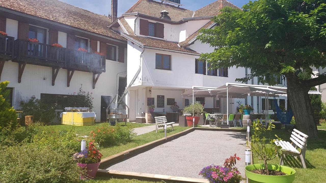 Hotel Restaurant Le Traineau Clelles Buitenkant foto